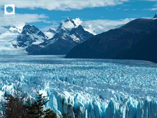 凹凸が激しい氷河の表面