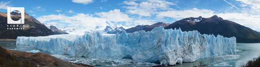 展望台からペリト・モレノ氷河全貌